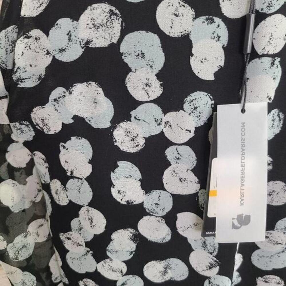 NWT Karl Lagerfeld Paris Printed‎ Ruffle Blouse Small - Picture 3 of 4